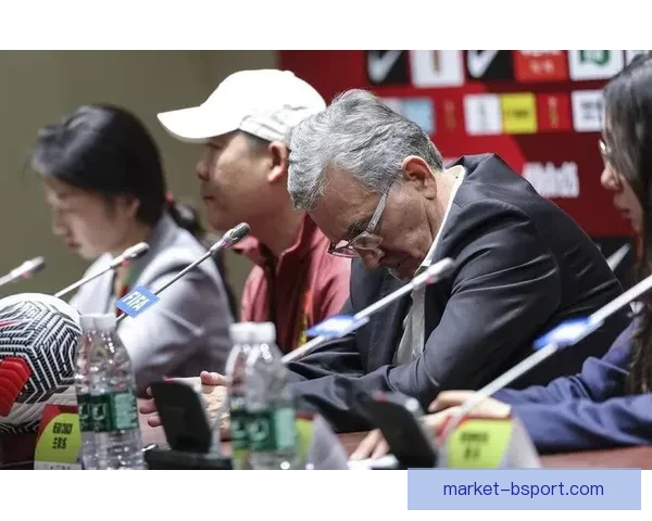 伊万科维奇正式执掌中国男足帅印开启冲击世界杯与球队重建新征程