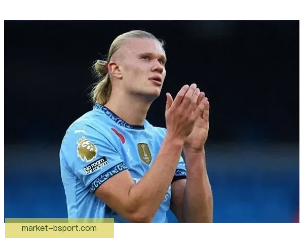 哈兰德凭卓越表现夺欧洲最佳球员荣誉引热议